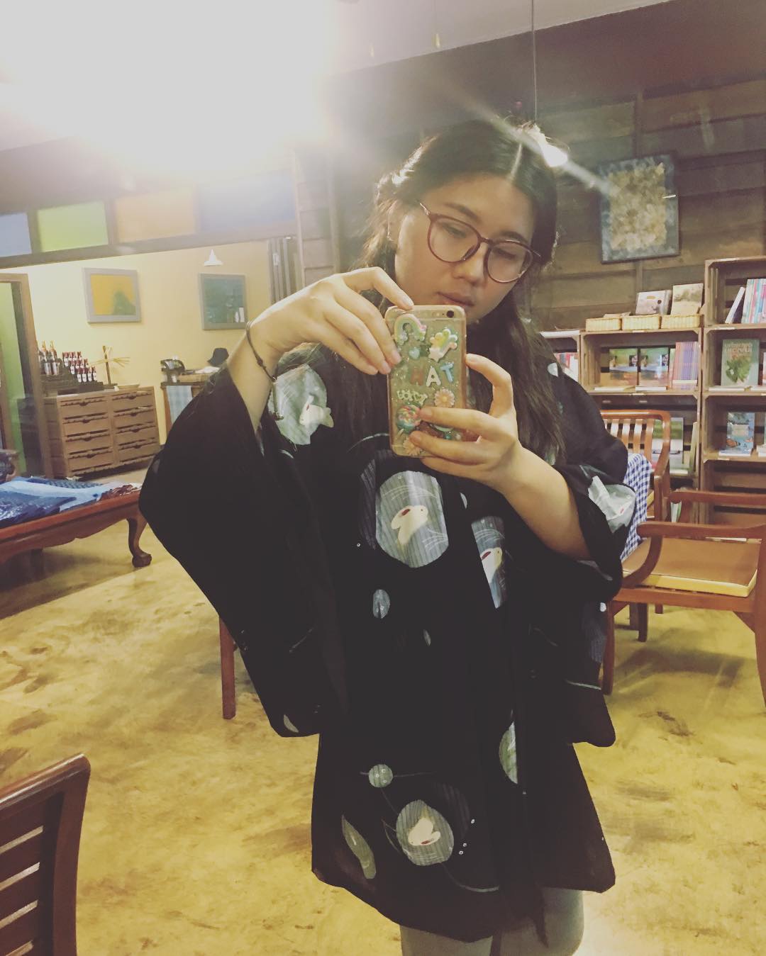 Customer wearing Sumo Vintage